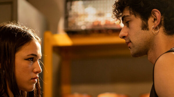 mare fuori chi muore