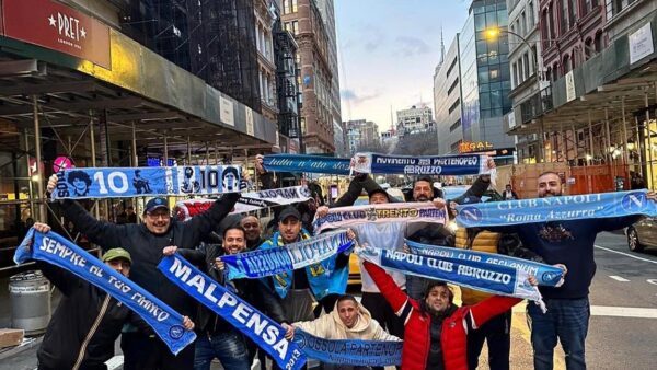 scudetto napoli feste new york parigi