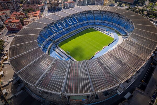Stadio Maradona, il Comune lo mette in vendita