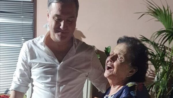 napoli moglie mario merola