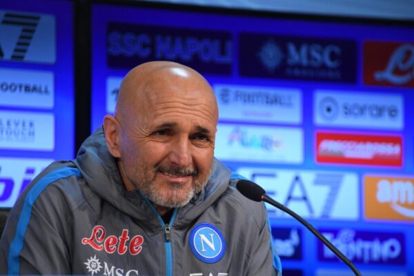 Spalletti in conferenza stampa prima di Napoli-Verona: "Osimhen partirà dalla panchina"