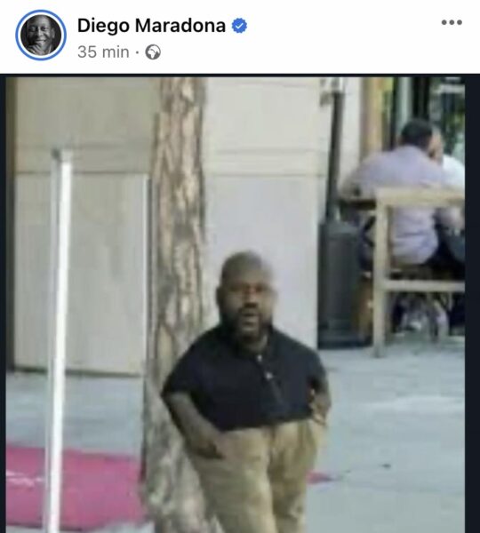 Un hacker entra nel profilo Facebook di Diego Armando Maradona Un hacker entra nel profilo Facebook di Diego Armando Maradona