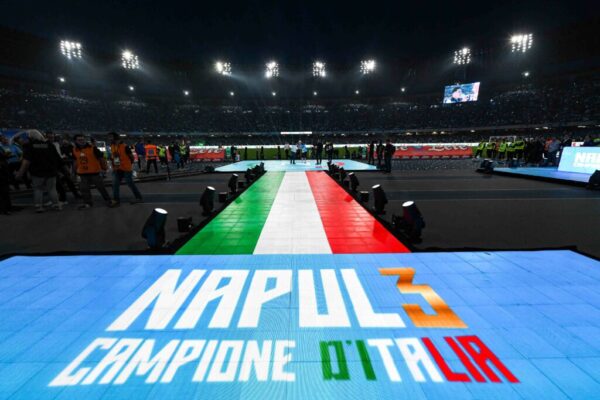 Il Napoli con lo Scudetto conquistato diventa la terza con più titoli in Italia dal 2007