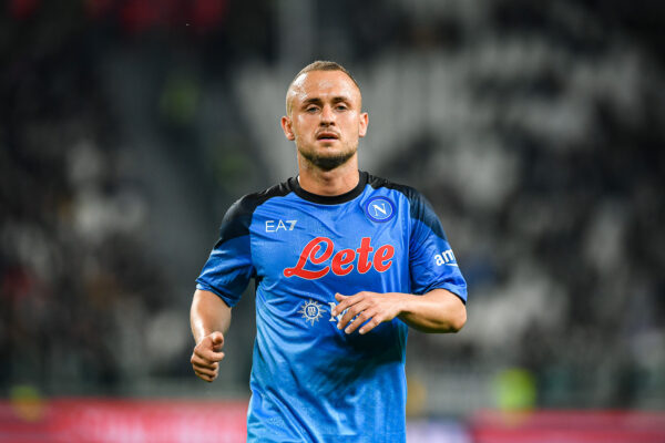 Stanislav Lobotka, il faro del centrocampo azzurro Stanislav Lobotka, il faro del centrocampo azzurro