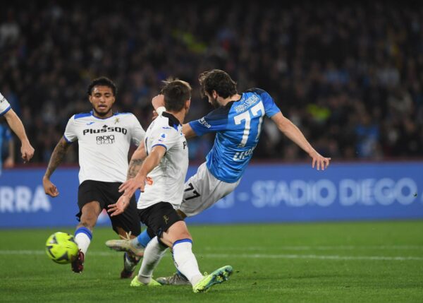 Khvicha Kvaratskhelia è l'autore del gol più bello dell'anno per la Lega Serie A