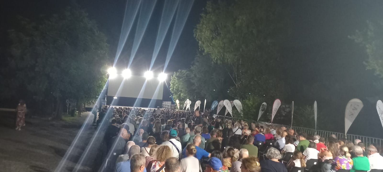 agorà san sebastiano vesuvio programma film concerti