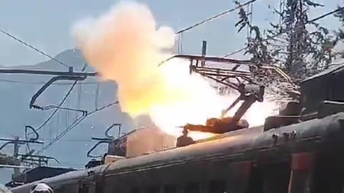 Guasto alla Circumvesuviana all'altezza di Pompei, disagi e malori