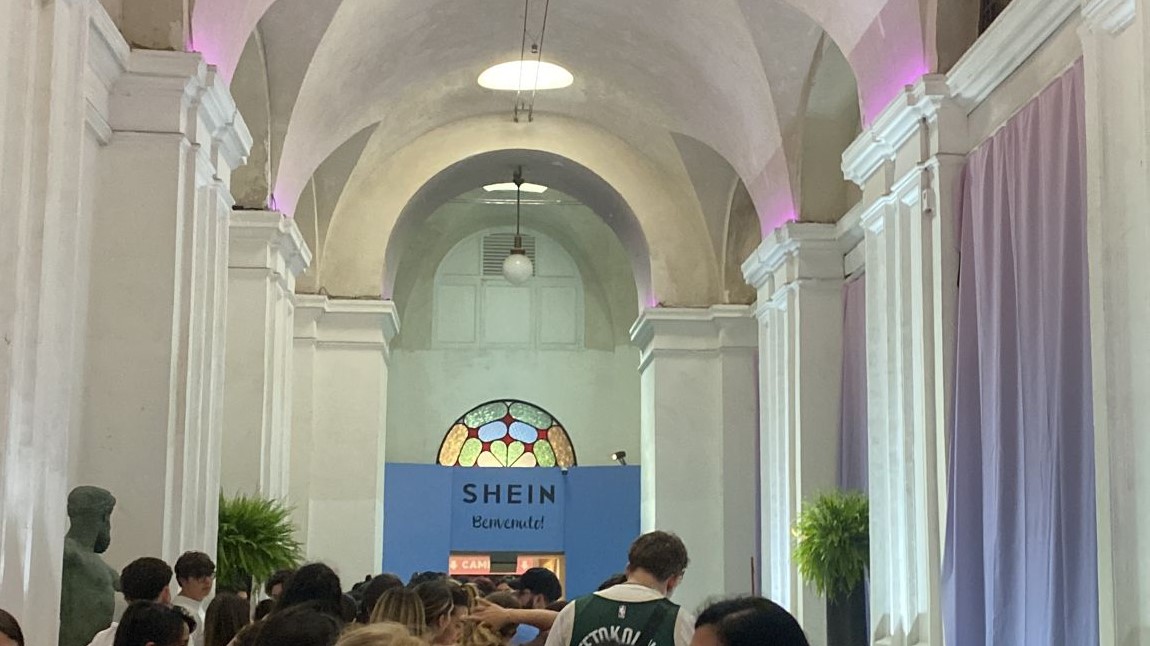 shein napoli negozio pop-up store luglio