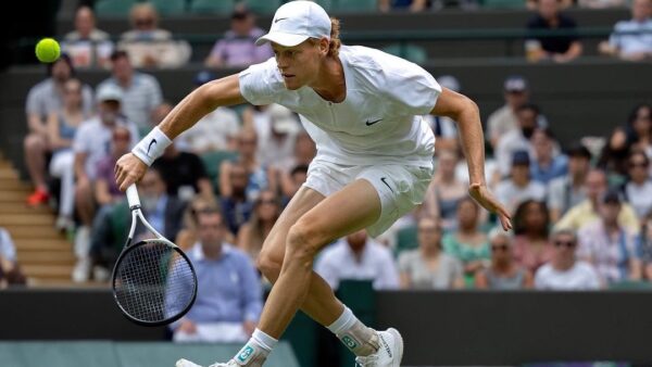 Jannik Sinner ha raggiunto la semifinale di Wimbledon per la prima volta in carriera