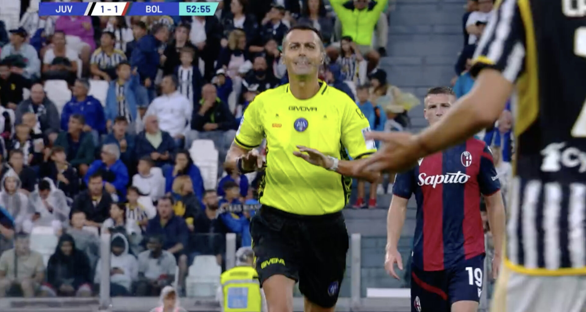 L'arbitro Di Bello "Non ho dato rigore al Bologna perché non ho dato