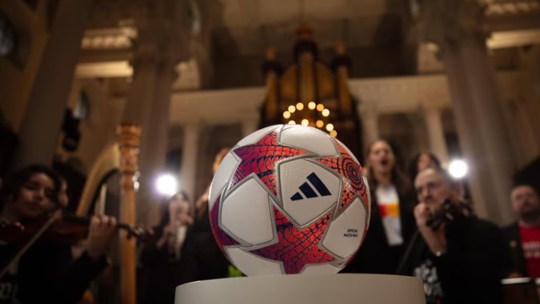 Il pallone della prossima UEFA Women's Champions League