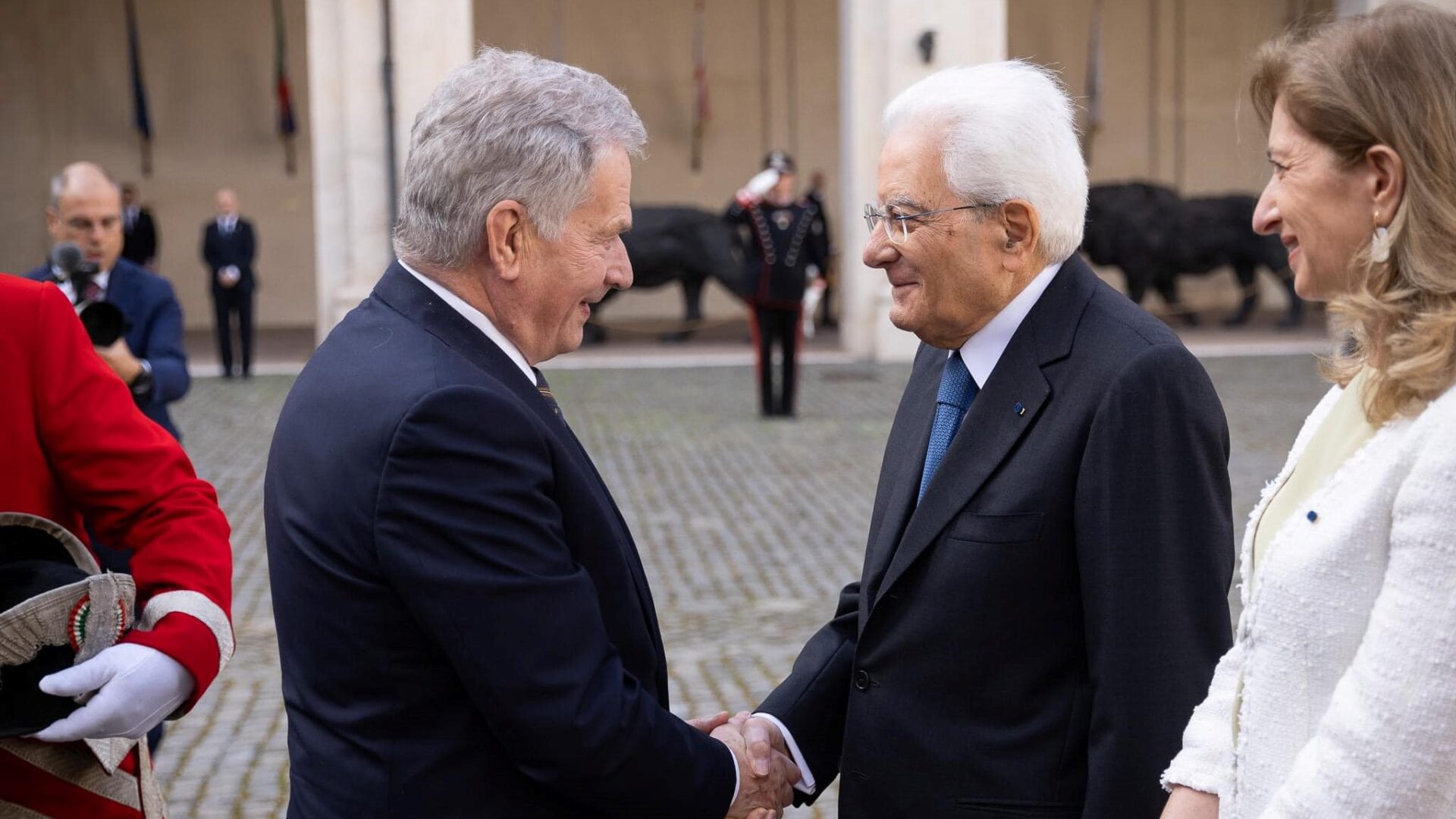 mattarella presidente finlandia napoli