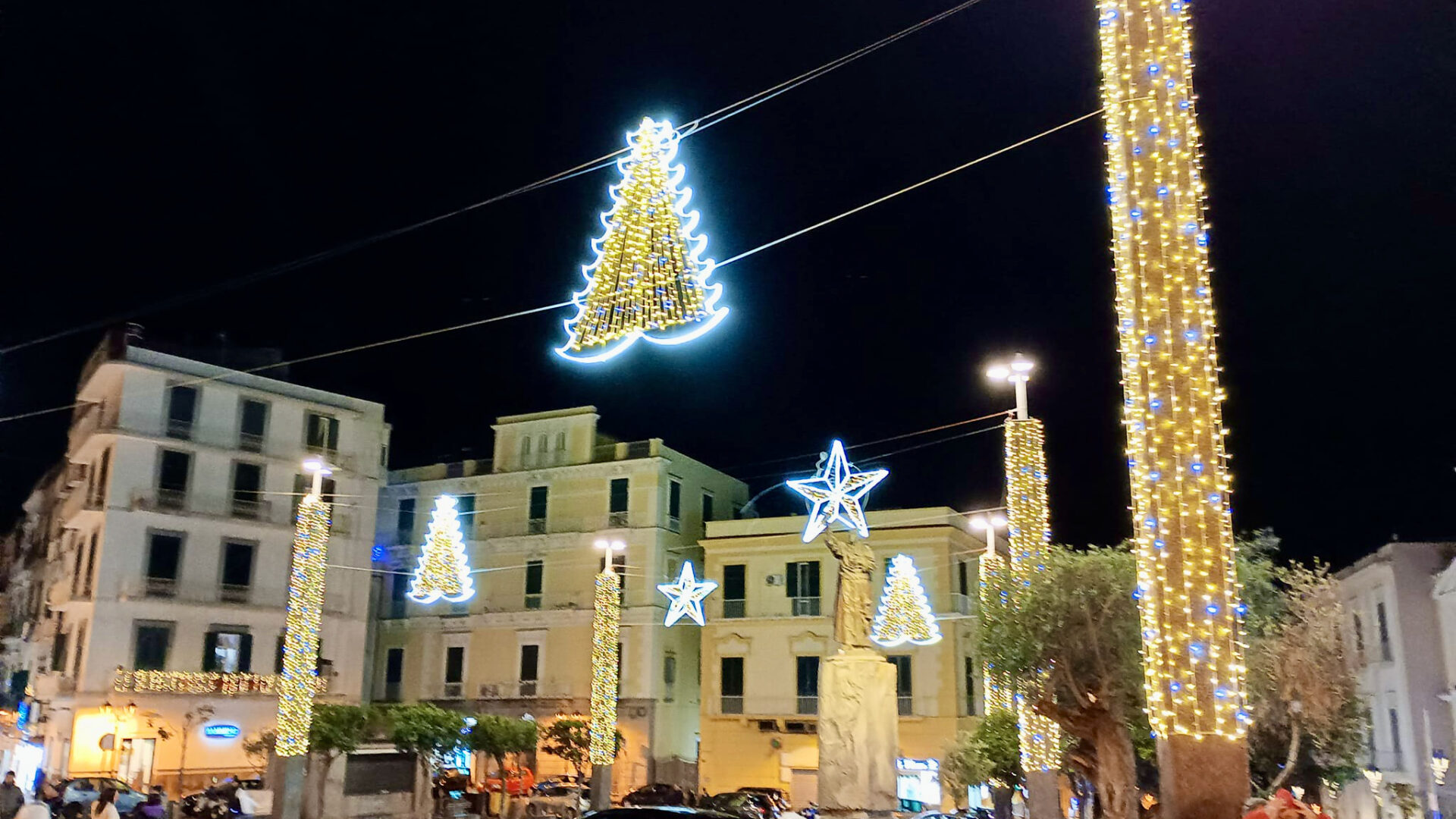 Luminarie a Torre del Greco