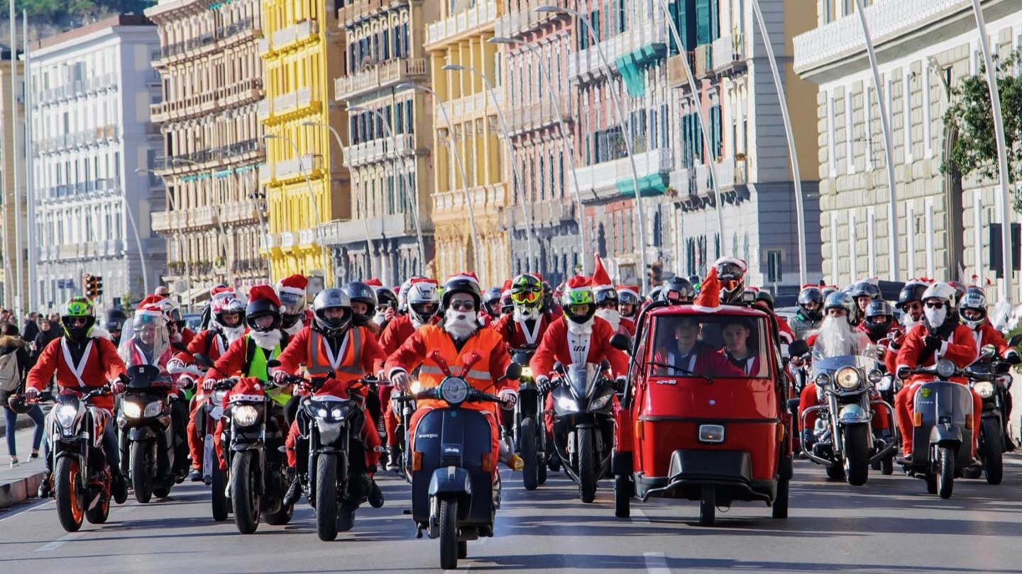 Babbi in moto, decima edizione: torna il raduno natalizio più importante del sud Italia