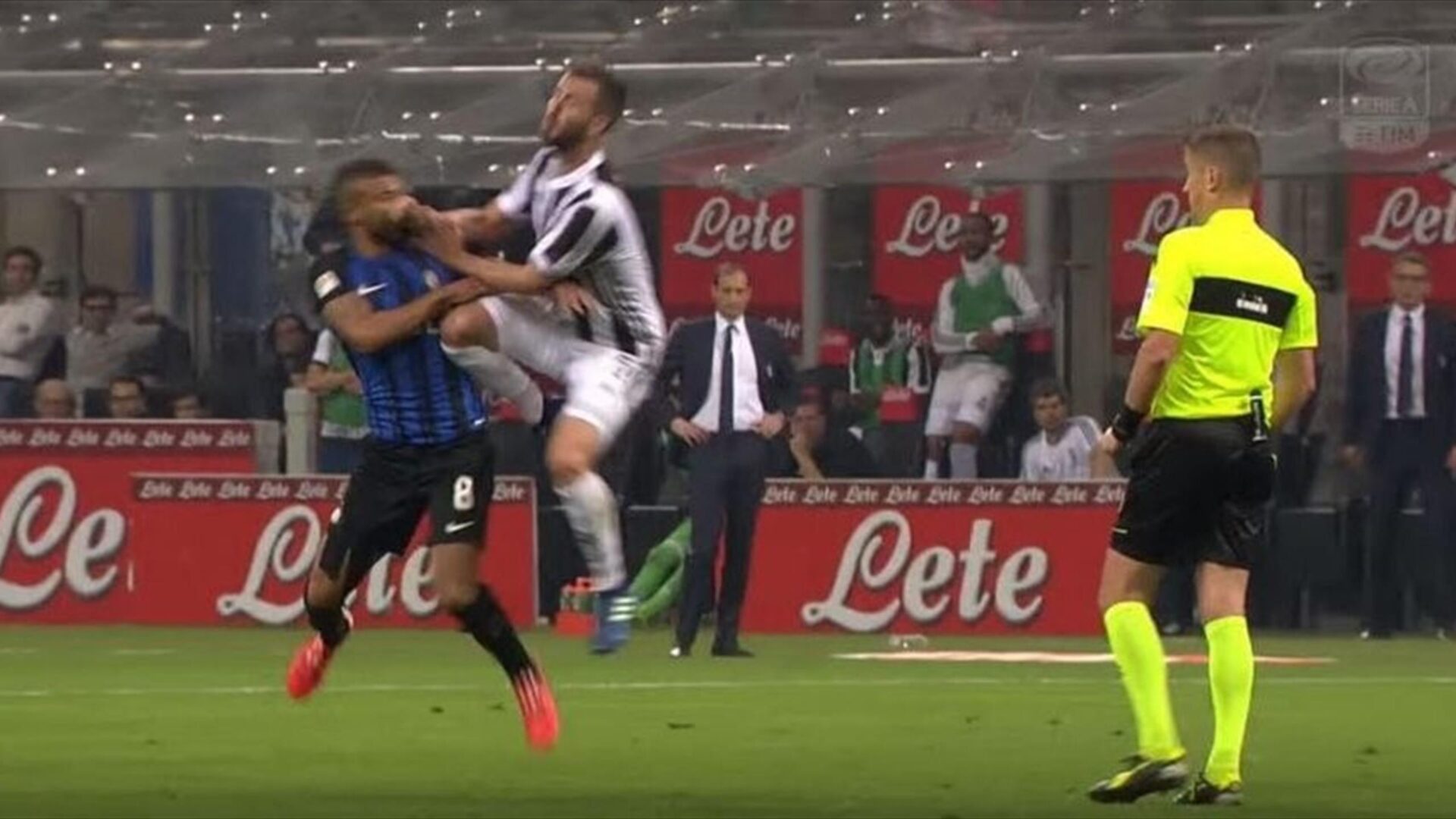 De Laurentiis, stoccata alla Juventus: "Si può vincere sempre solo imbrogliando"