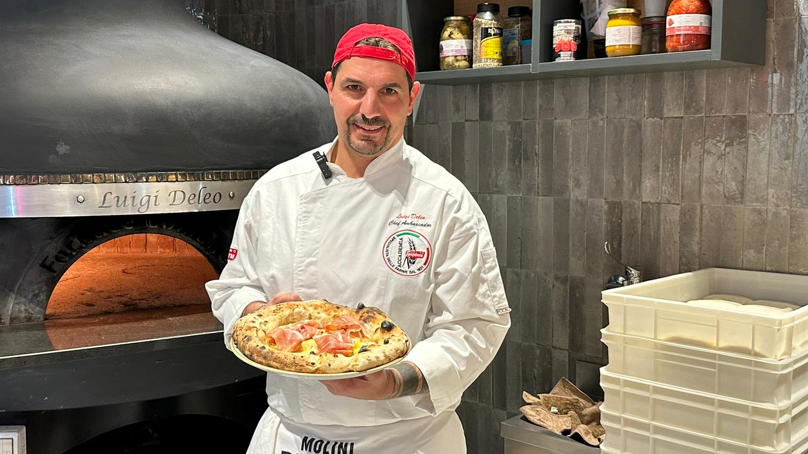 torre greco pizza ananas luigi de leo