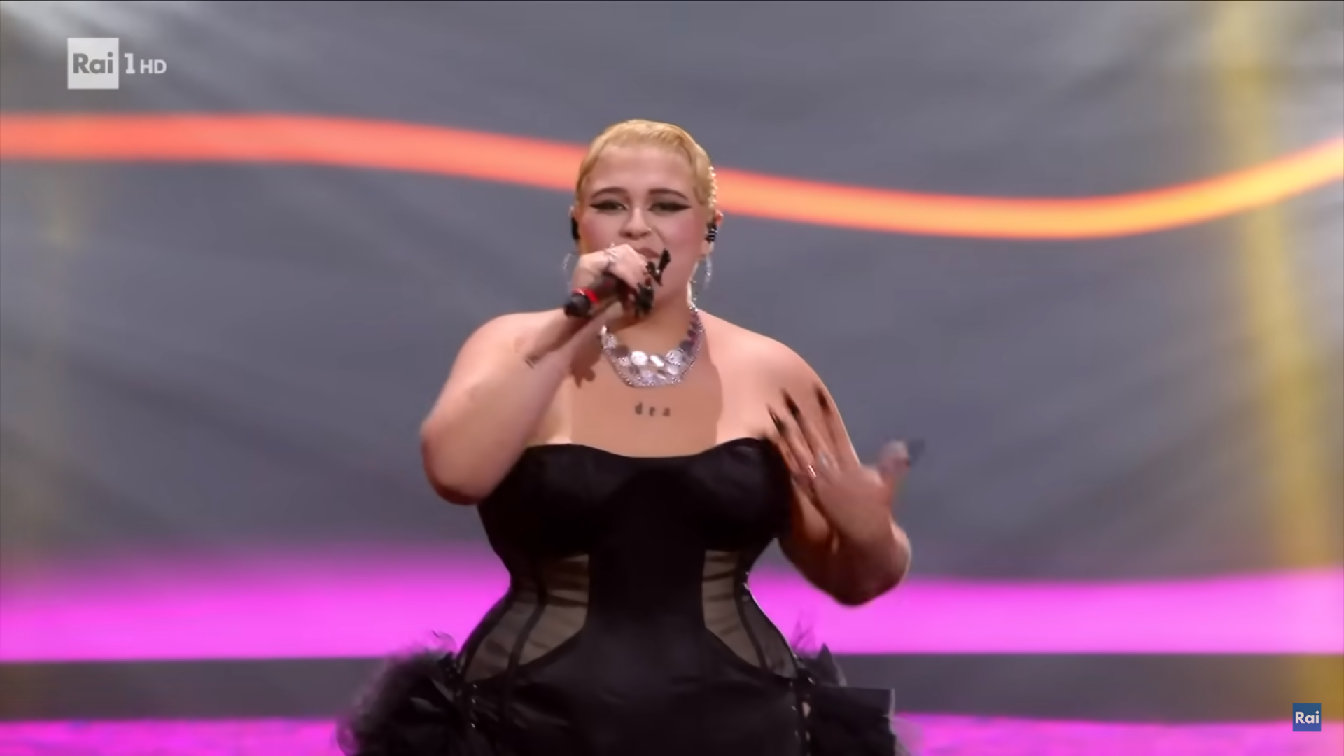 Big Mama conquista Sanremo con la sua "La rabbia non ti basta"