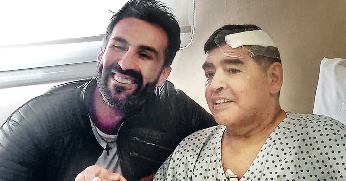 "Dietro c'è un chiaro interesse": al via il processo sulla morte di Diego Armando Maradona