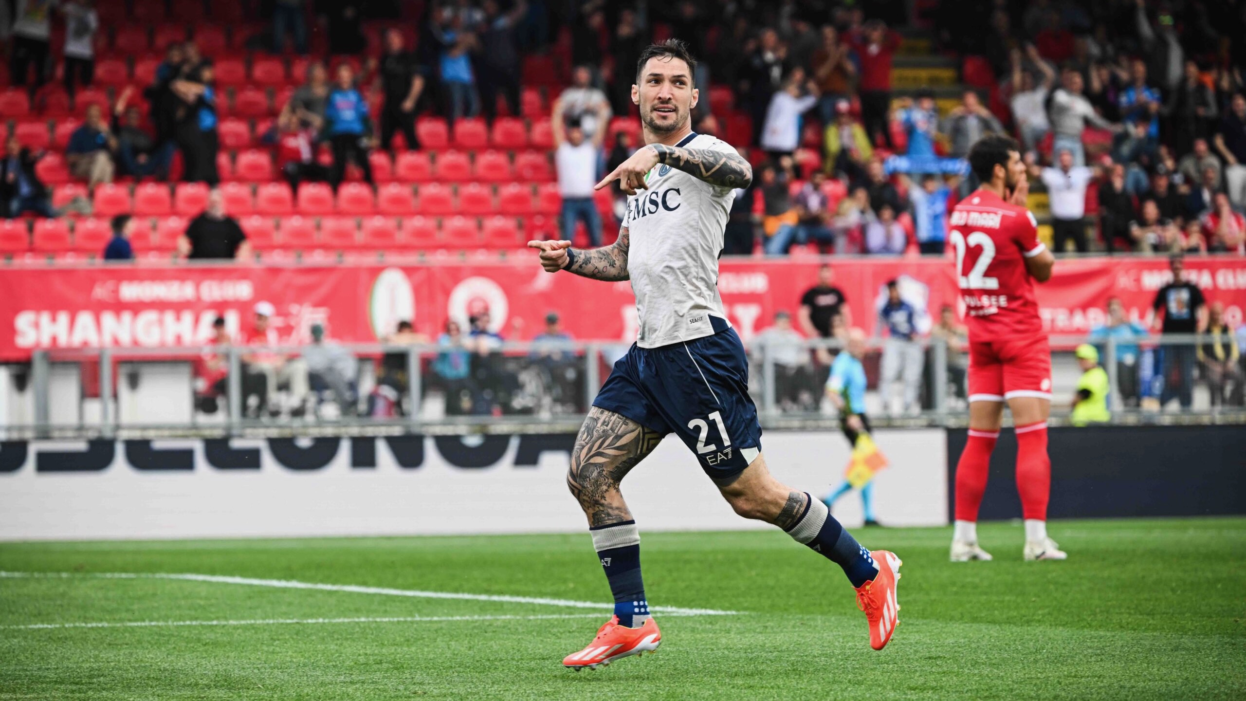 Politano entra e segna un eurogol: "Lo dedico a mia figlia, il nostro valore è questo"