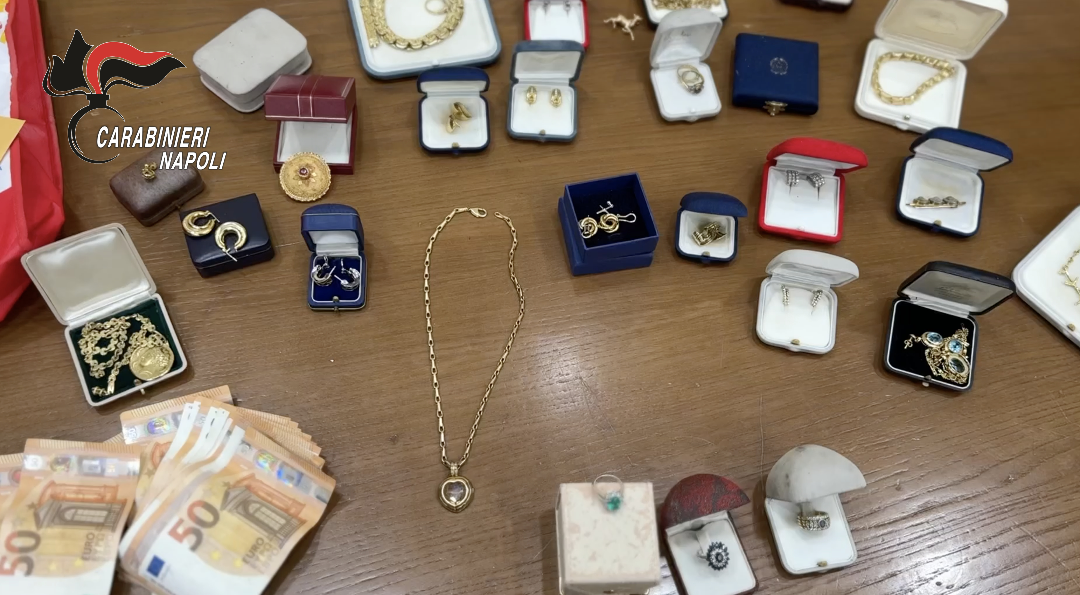 "Sua nipote è stata arrestata, paghi la cauzione": sventata truffa a 94enne di 300 mila euro