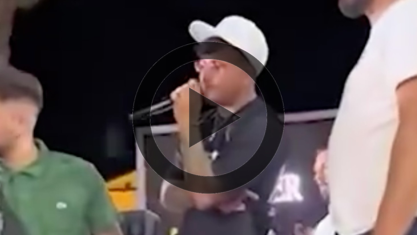 VIDEO/ Tensione al concerto di Geolier: "Non fa niente frà, non cacciatelo"