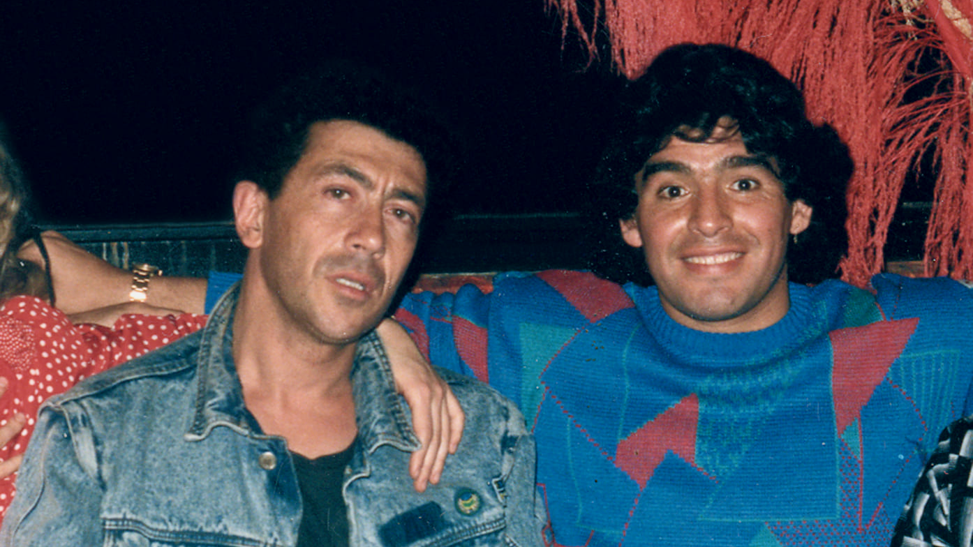 Edoardo Bennato insieme a Maradona