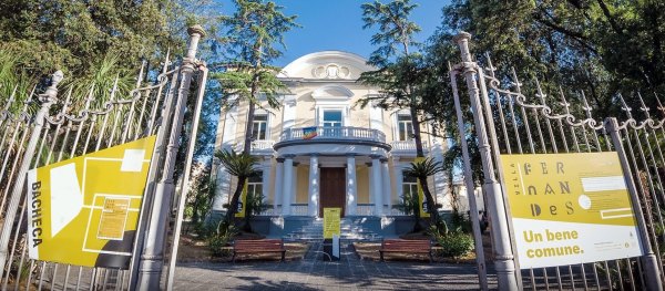 Villa Fernandes a Portici